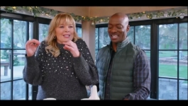 Finding Mr Christmas - Season 01 Episode 05